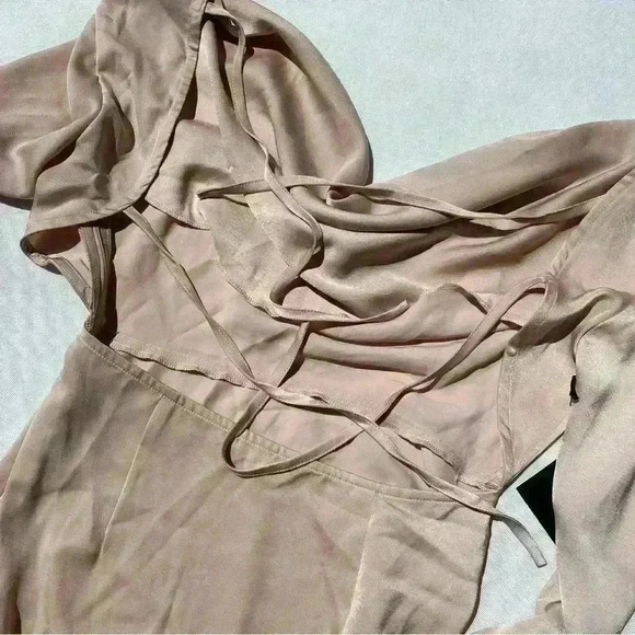 NWT Area Stars Cowl Neck Long Sleeve Satin Midi Dress Backless Size S - Picture 11 of 11